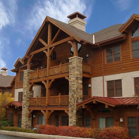 Lodge At Brookside Avon Village Extérieur photo