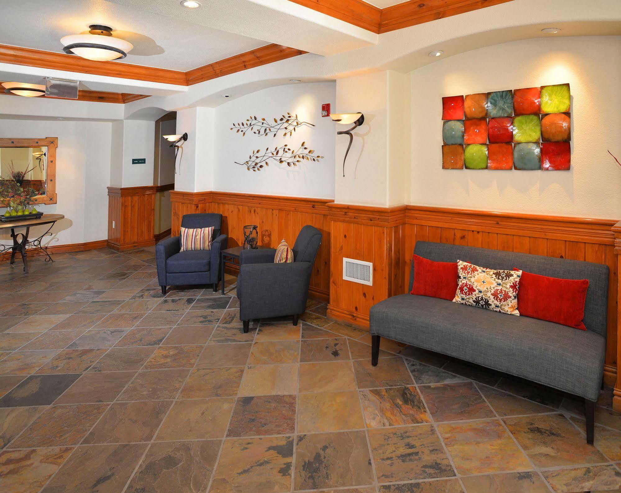 Lodge At Brookside Avon Village Extérieur photo